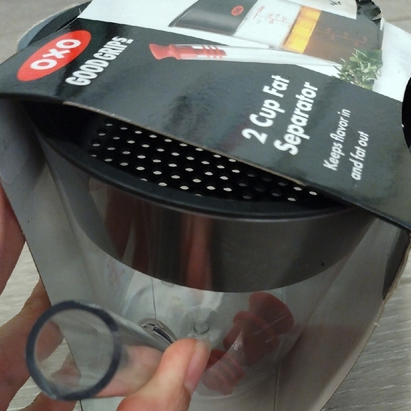 OXO Good Grips Fat Separator with Black Handle - Picture 12 of 13